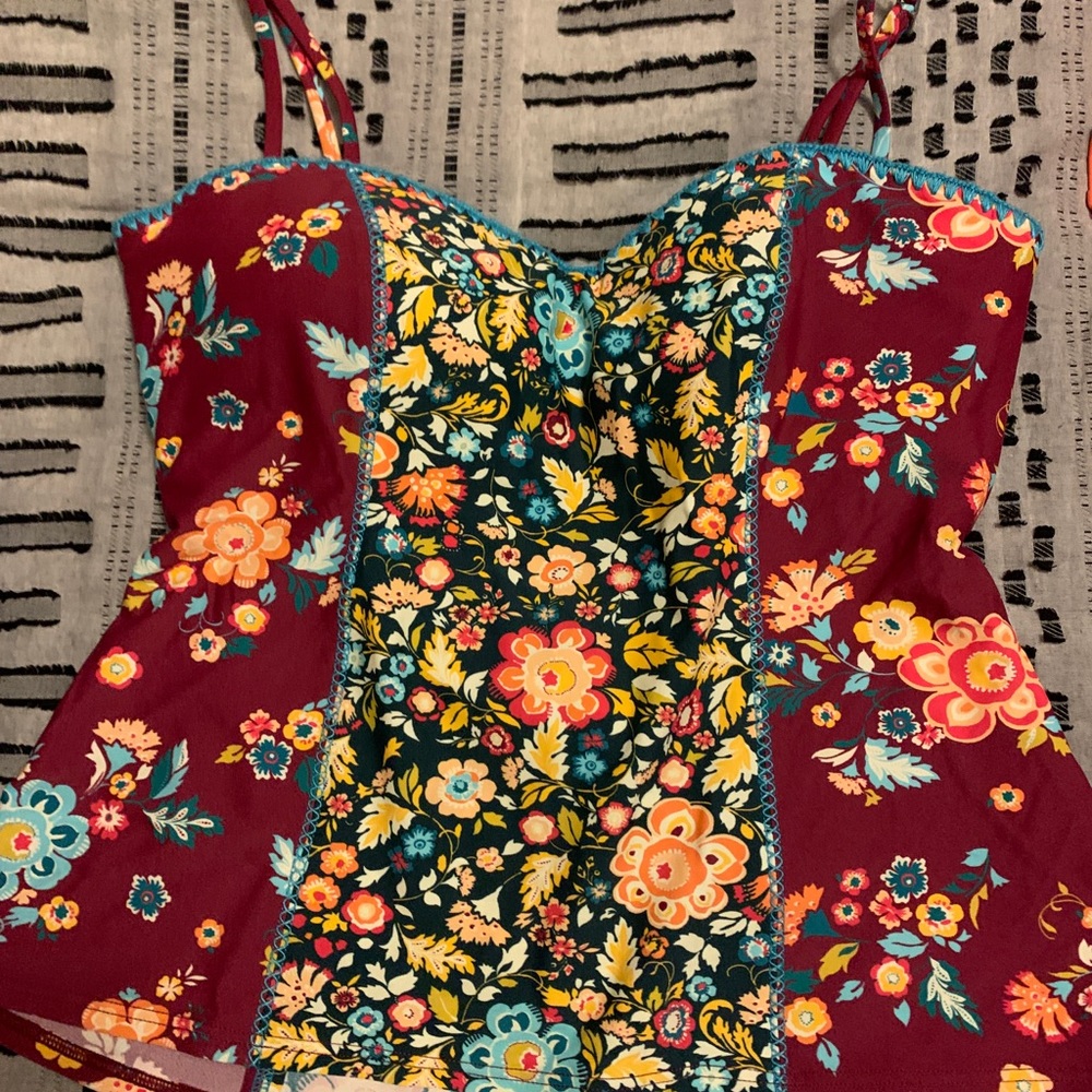 L: Loft: Tankini top